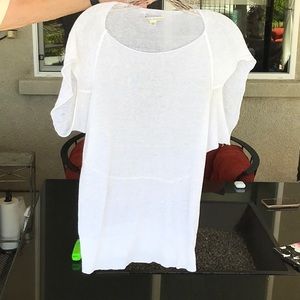 Light weight linen knitted top.